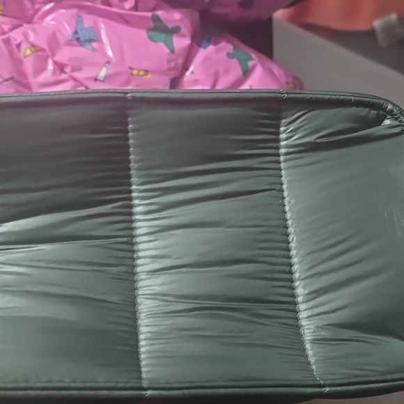 NWT Telfar Puff Shopper Green Quilted Tote  Bag - Picture 6 of 8